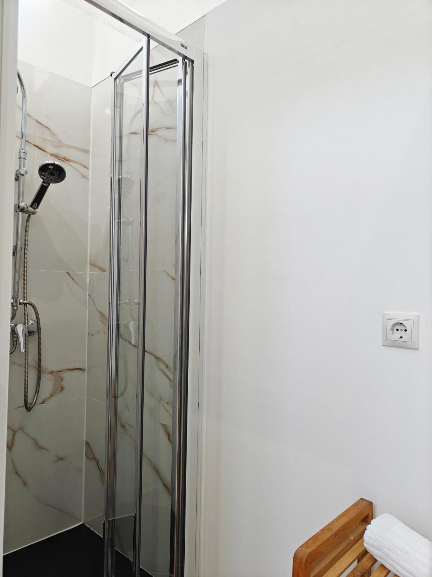 Ferienwohnung Fuencarral Madrid Exterior foto