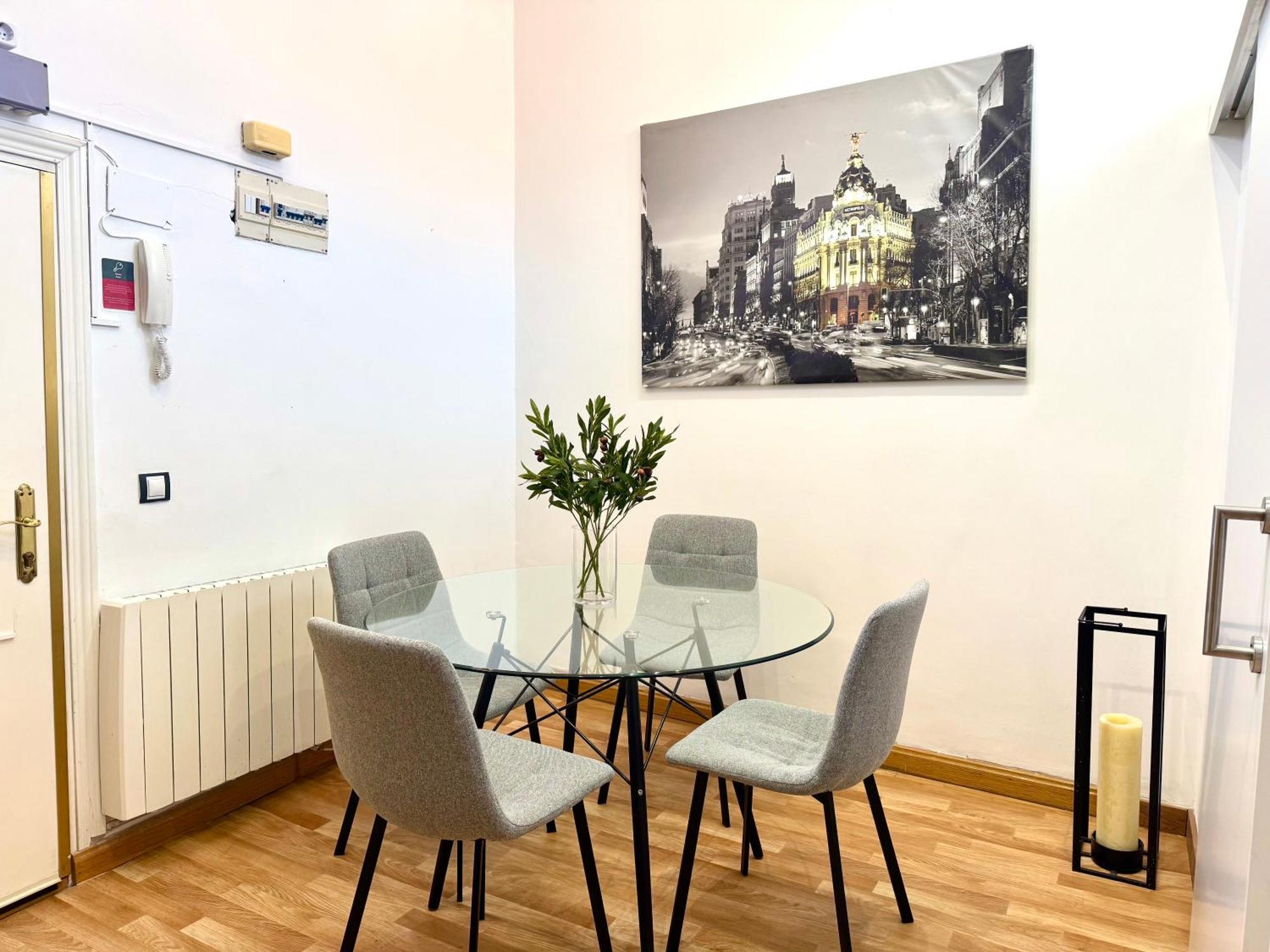 Ferienwohnung Fuencarral Madrid Exterior foto